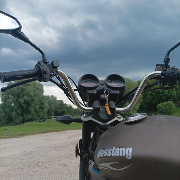 Продам мустанг фит 125