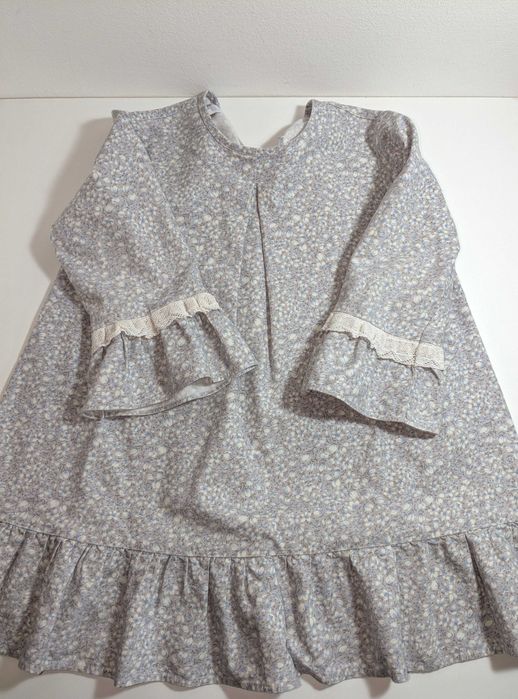 Pó de Talco – Vestido Floral Manga Comprida Renda (6 Anos)