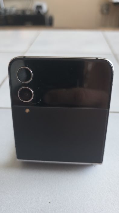 Telefon Samsunk Zf4