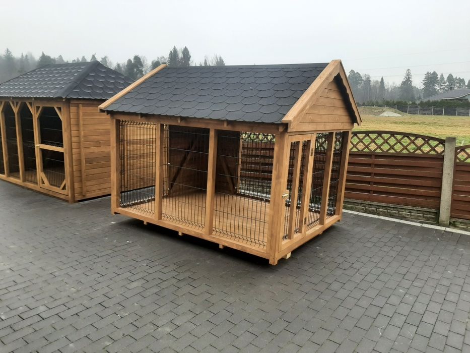 Kojec dla psa drewniany