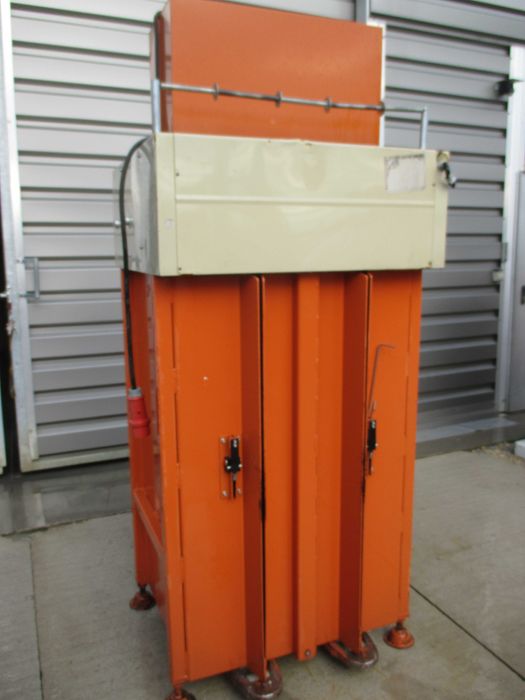 belownica prasa do makulatury foli Orwak 8010