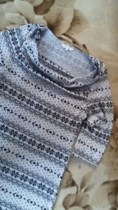 Платя-вишиванка.