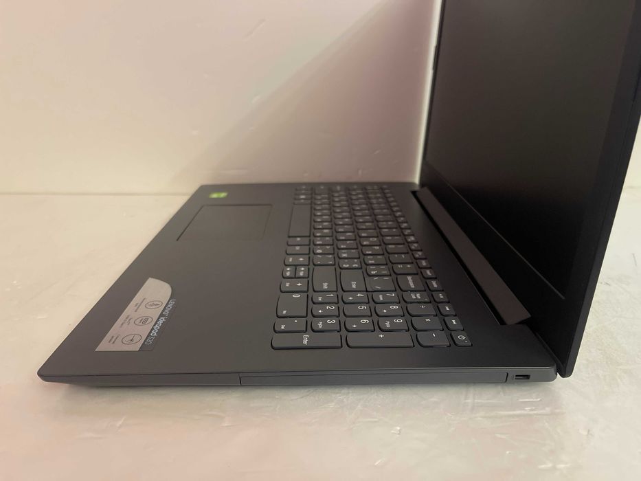 Игровой СВЕЖАК!!  Lenovo 320-15 / Core i7 8550U / 16 RAM / SSD / Видео GDDR5