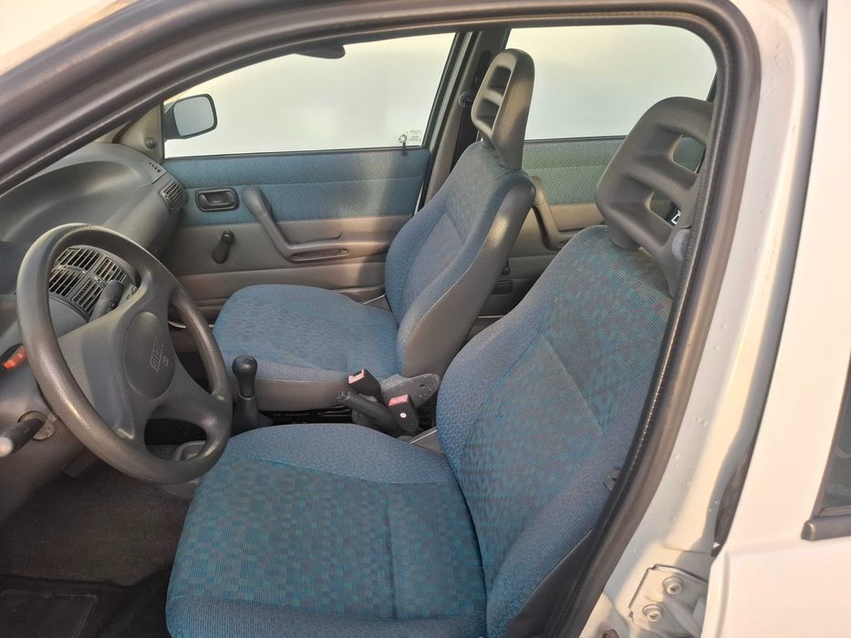 Fiat Punto — fotografia 4