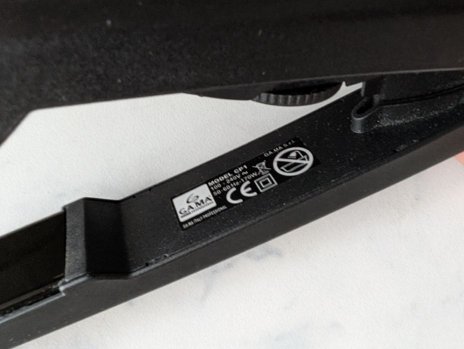 Праска випрямляч для волосся професійна Gama CP1