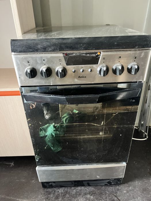 Kuchenka gazowa z piekarnikiem grill amica sprawna