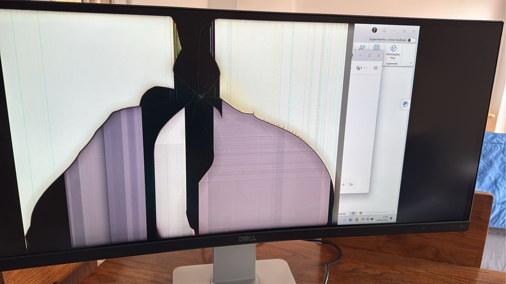 Monitor LCD Dell64750932549761122