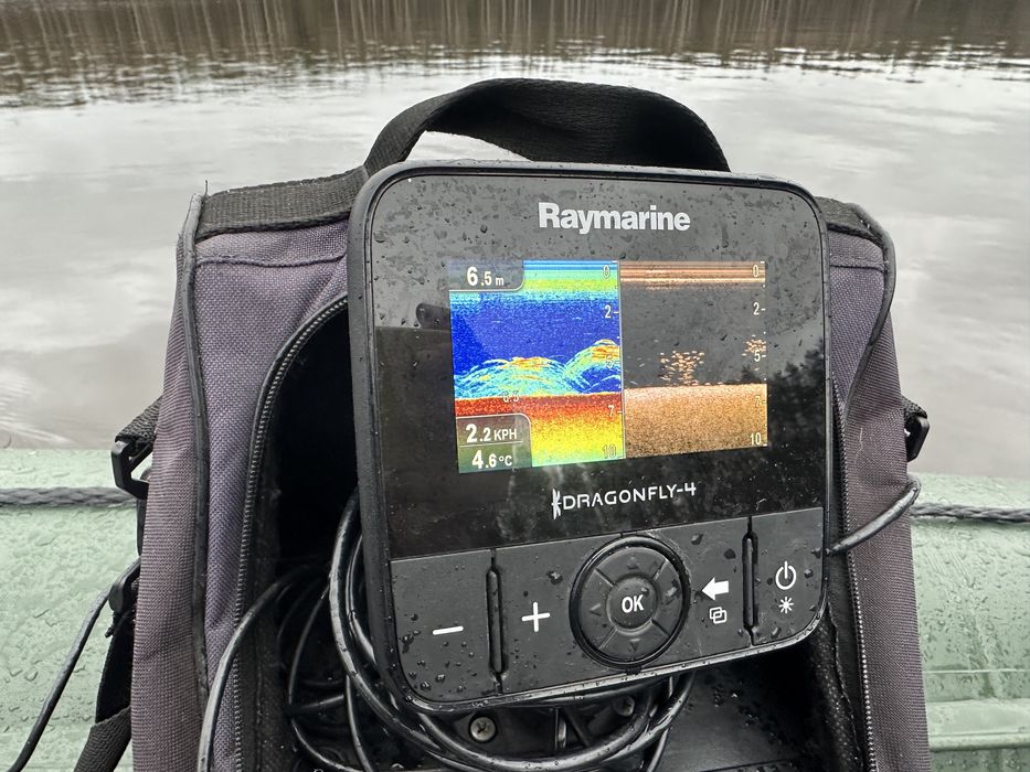 Echosonda Raymarine Dragonfly 4
