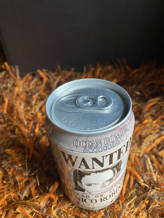 Latas One Piece chopper Robin e Sunny