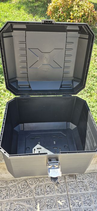 Vendo bau para moto