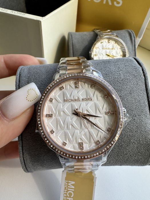 Часи годинник Michael Kors MK4667