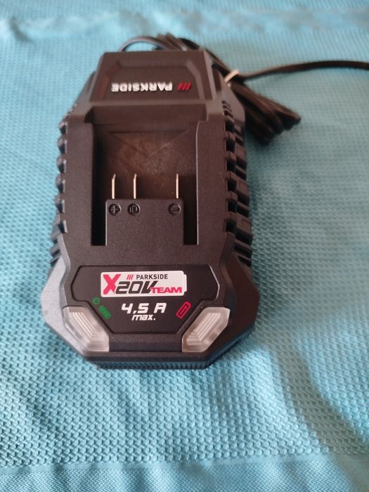 Ładowarka Parkside PLG 20 C3 20V 4,5 A