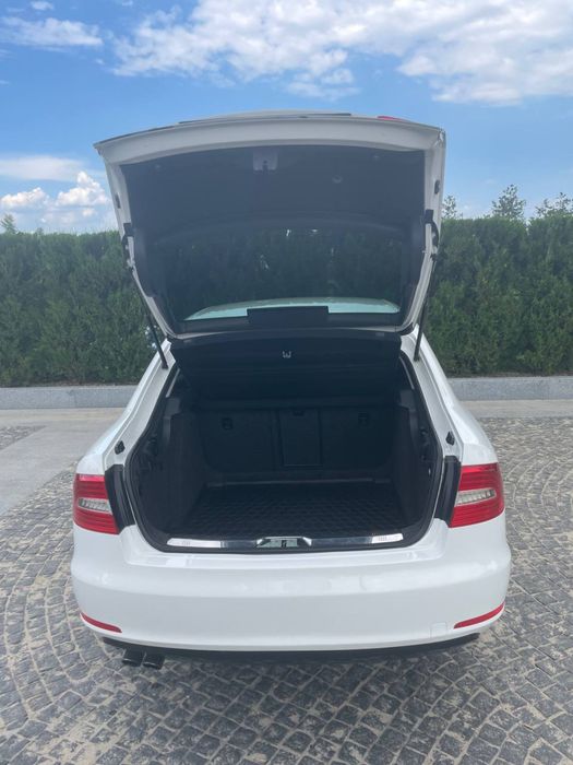 Шкода Суперб 1,8