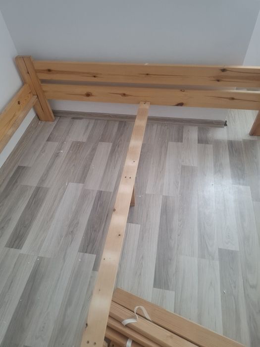 Rezerwacja Rama łóżka 140 ze stelarzem