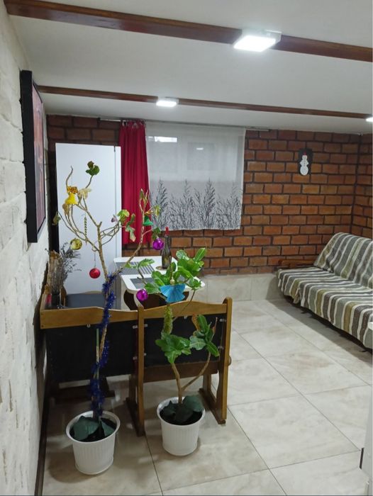 Без відкл СВІТЛА!ДокументиДвохкімнатна в новому 4 поверховому будинку!