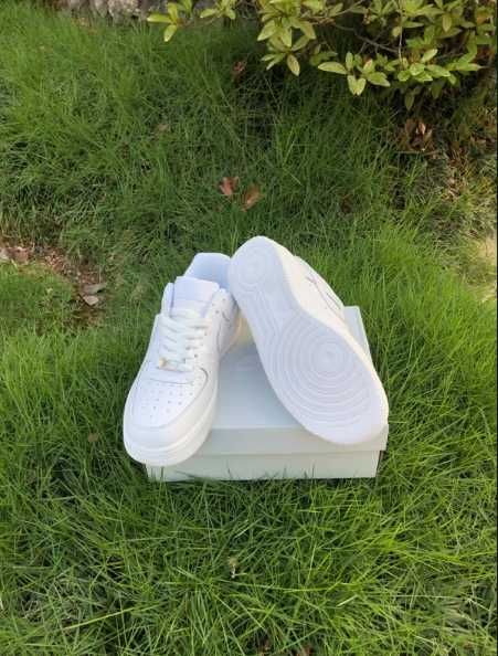 Nike Air Force 1 Low '07 White R43