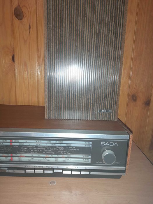 Стерео ресивер/підсилювач SABA з колонками