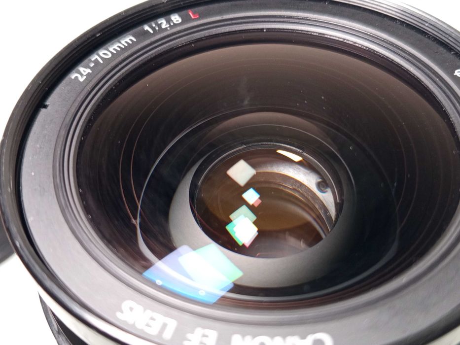 Objetiva Canon EF 24-70mm f2.8 usada