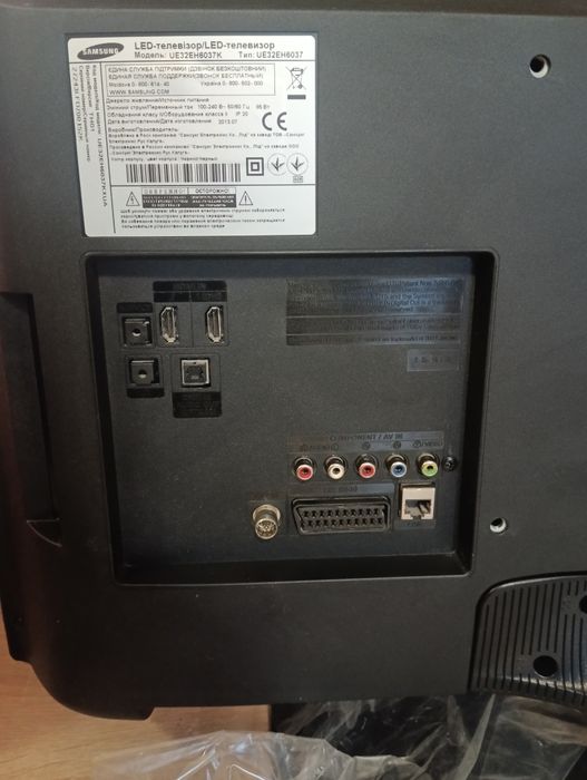 Продам телевізор samsung 32 дюйма LED TV 6030 6 серія