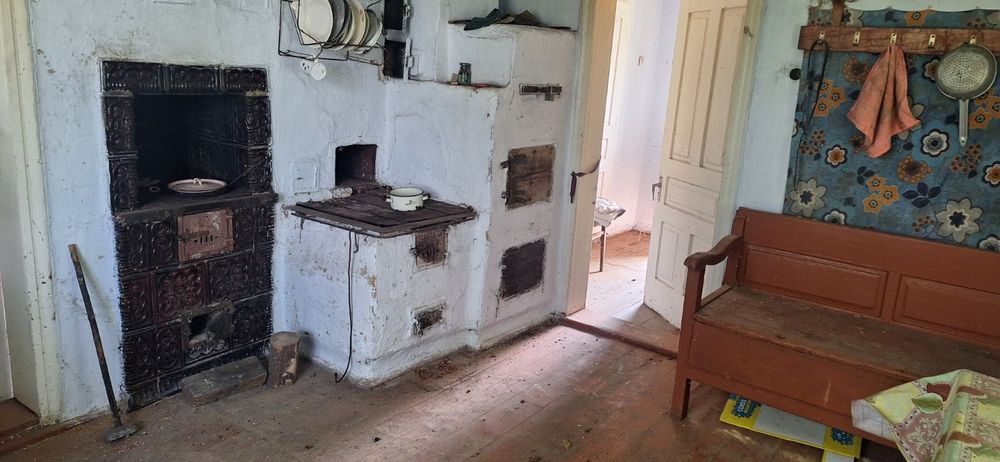 Будинок в с.Вишнів, Івано-Франківська  обл.,Рогатинський  р-н.