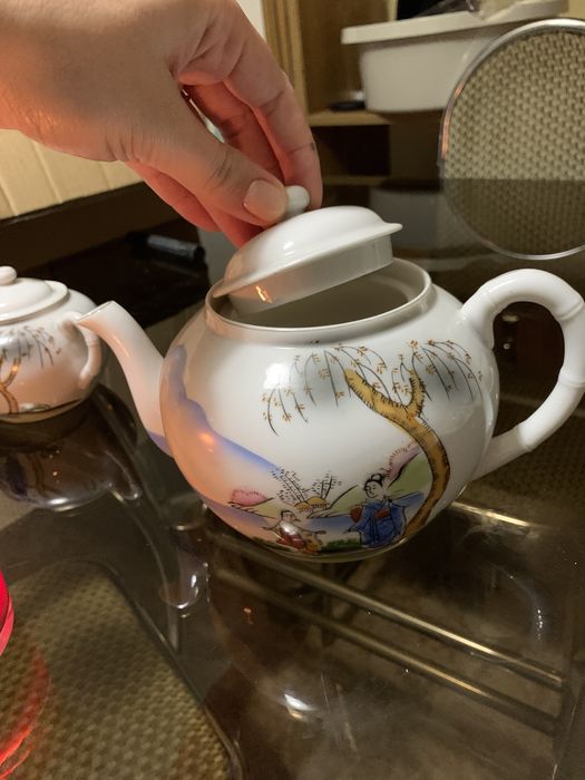 Authentic Japanese Tea Service64585179034371126