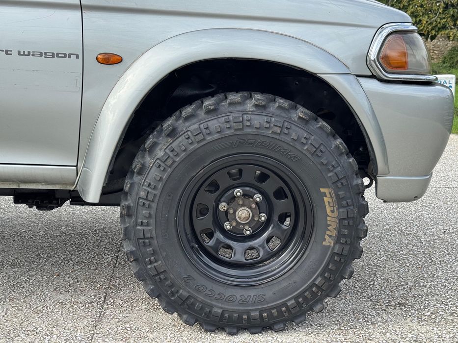 Mitsubishi Pajero Sportwagon 2.5TD GLS