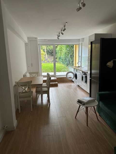 Samodzielny apartament dwupoziomowy z ogródkiem , tarasem i balkonem o powierzchni 40 m 2 , na Pogodnie do wynajęcia