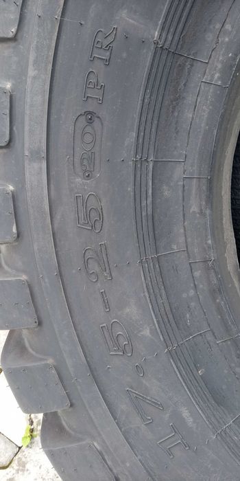 opona 17.5-25 TL    20PR  ładowarka równiarka mocna  8250 kg nośności