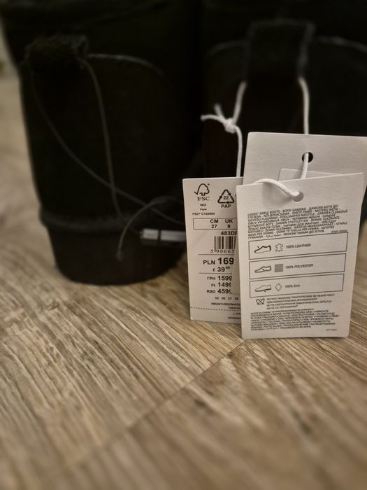 Sprzedam skórzane śniegowce Reserved