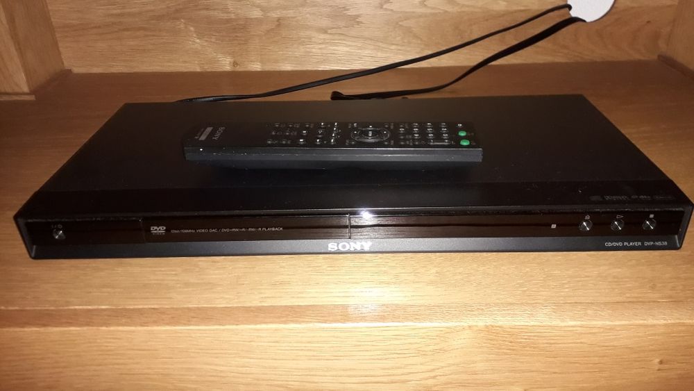 Leitor de DVD pouco usado com adaptador para LCD64297611020161120