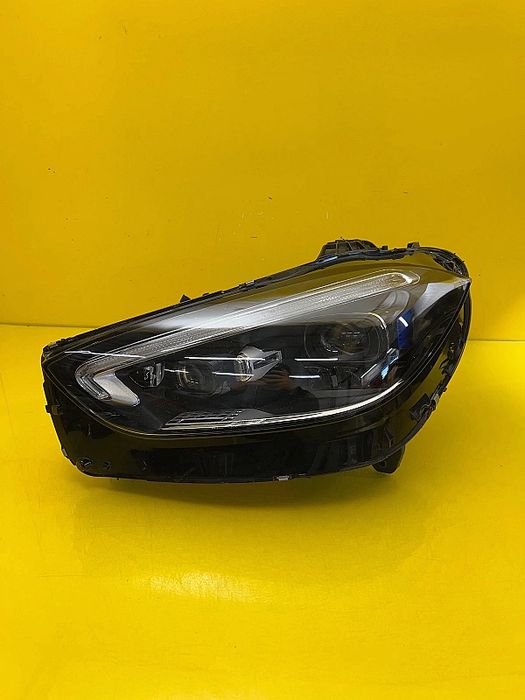 Lampa Lewa Mercedes C-Klasa W206 A Digital Light
