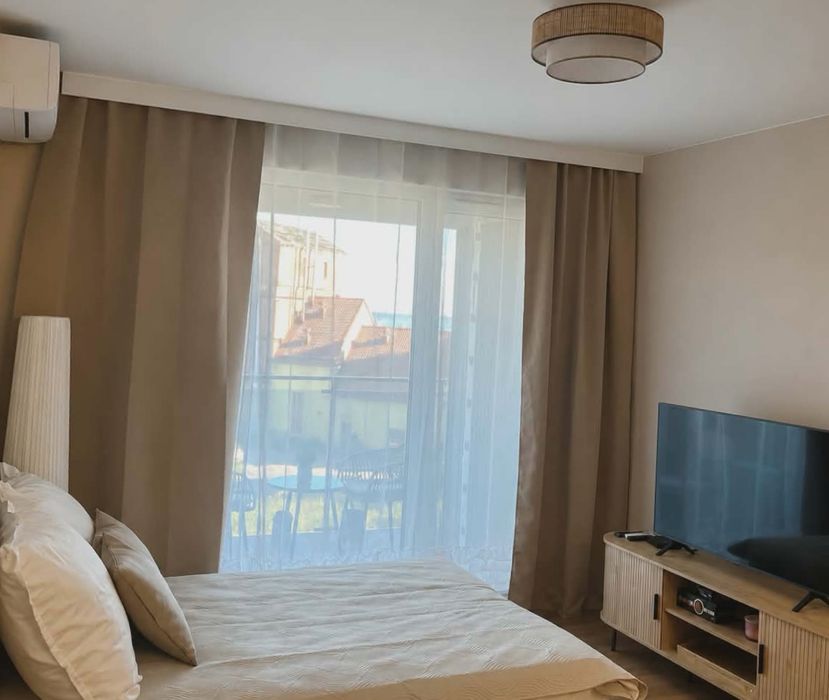 Apartament z widokiem na jezioro wolny wrzesień