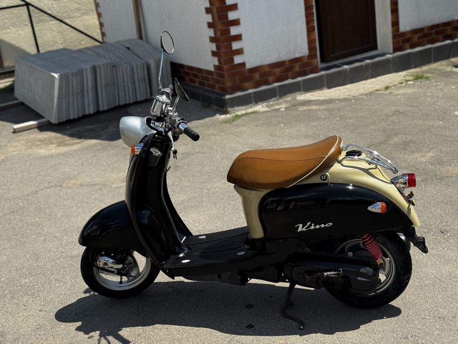 Продам скутер Yamaha vino