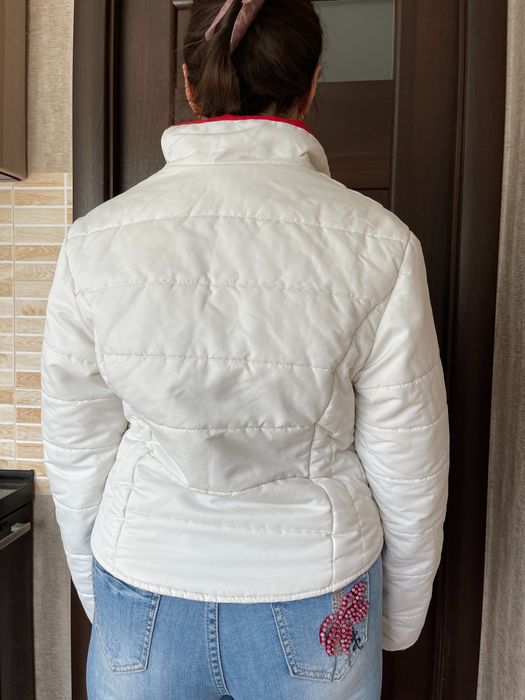 Куртка женская .