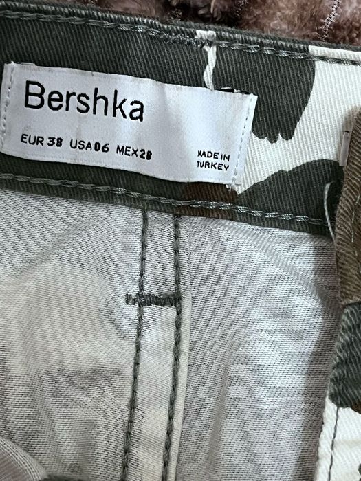 Продам Джинсы стиль милитари