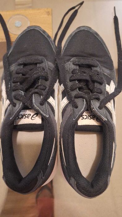 Sapatilhas Asics Lyte-Trainer Pretas/Cinzentas – Tam. 36