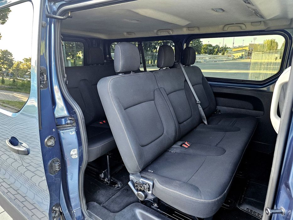 Wynajmę Do Wynajęcia BUS 9 OSÓB TRAFIC LONG Dostawczy XL Wynajem DDZ