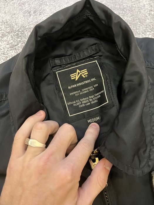 Чорний Бомбер від Alpha Industries CWU-45