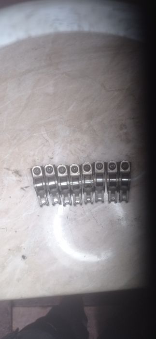 Peugeot partner 1.6 HDI dźwignie zaworowe