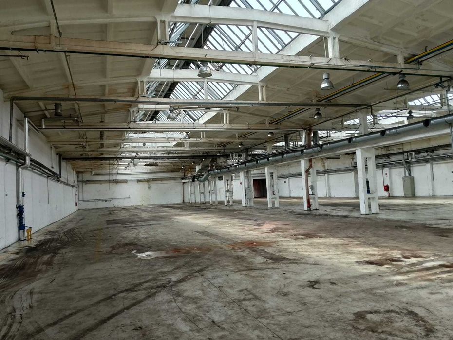 Hala magazynowo produkcyjna z zapleczem biurowym - 2558 m2