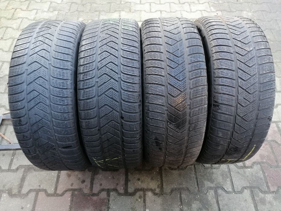 235/55R19 101H Pirelli Scorpion Winter