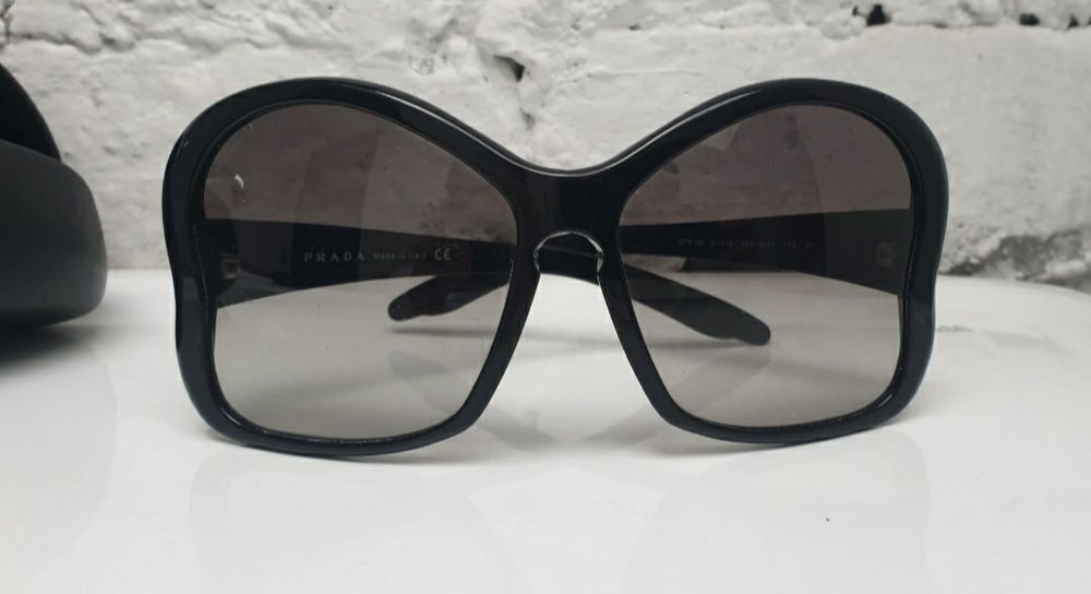 Очки Prada Black SPR18L