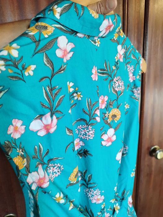 Vestido -padrão floral