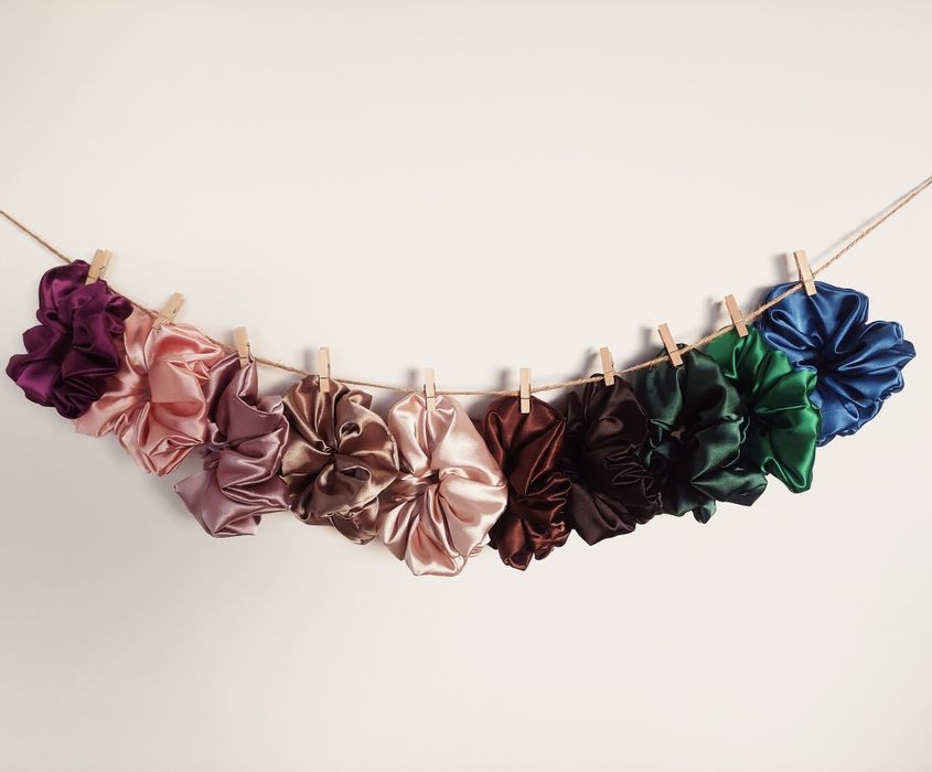 Scrunchie - gumki do włosów