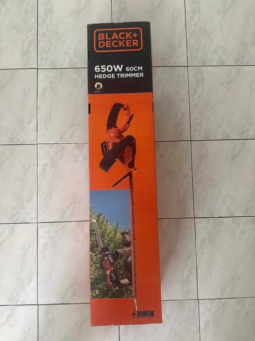 Corta-sebes Black+Decker 650W – Lâmina 60 cm – Como Novo