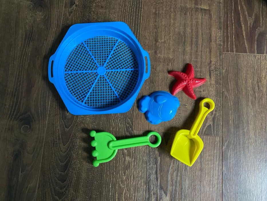 Nowy zestaw zabawek do piasku