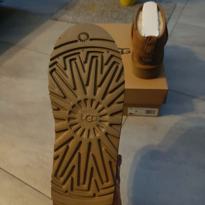 Nowe śniegowce brązowe UGG