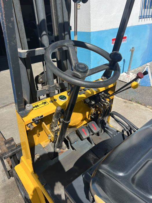 Empilhador a bateria 1000kg