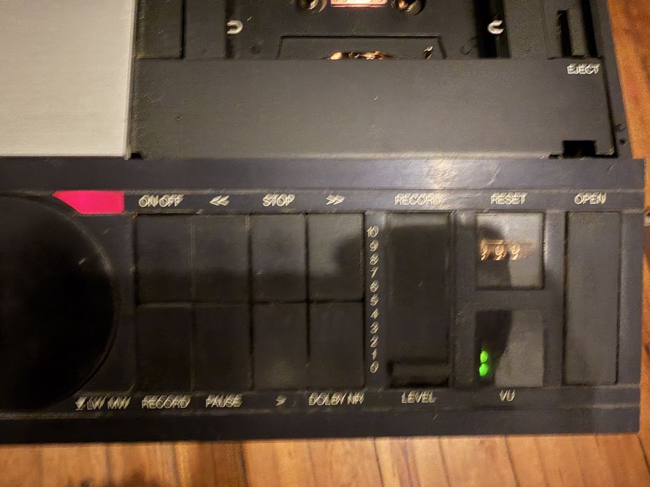 Bang and Olufsen Beocenter 400