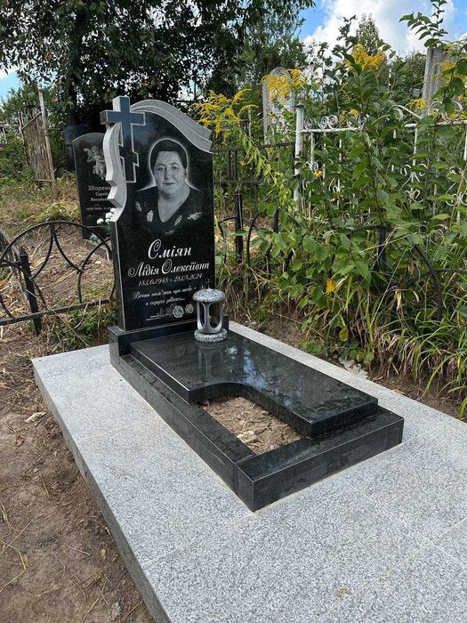 Виготовлення та монтаж пам'ятників у Германівці